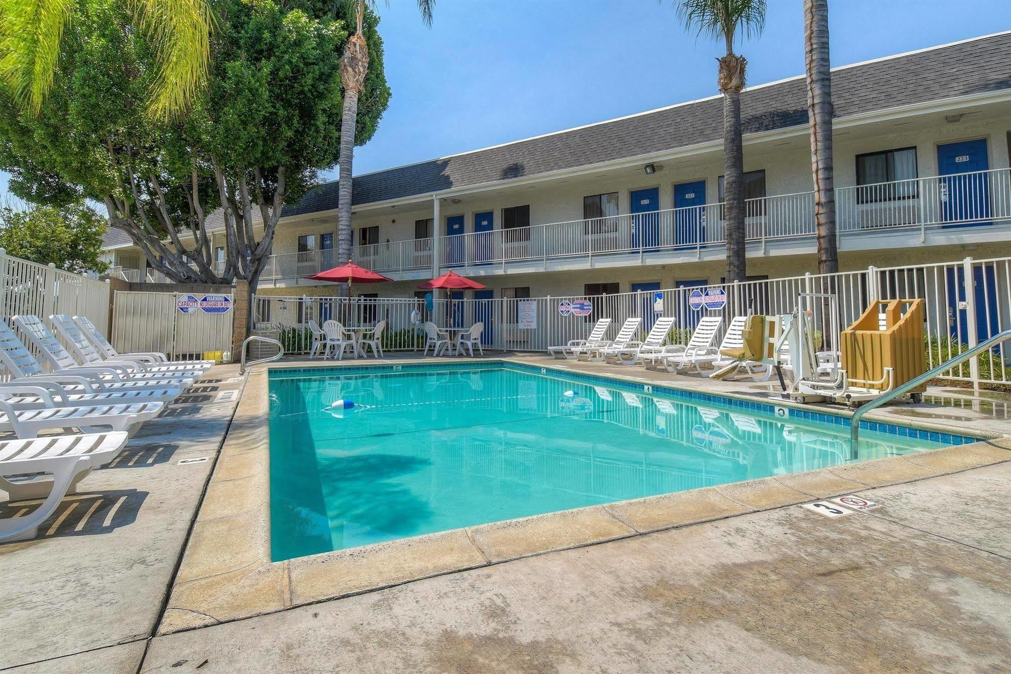 Motel 6-El Cajon, Ca - San Diego מראה חיצוני תמונה
